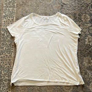 Soft Surroundings White Short Sleeve Tee